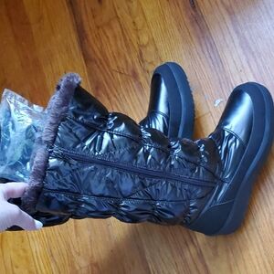 Brand New PAJAR canada Winter Boots